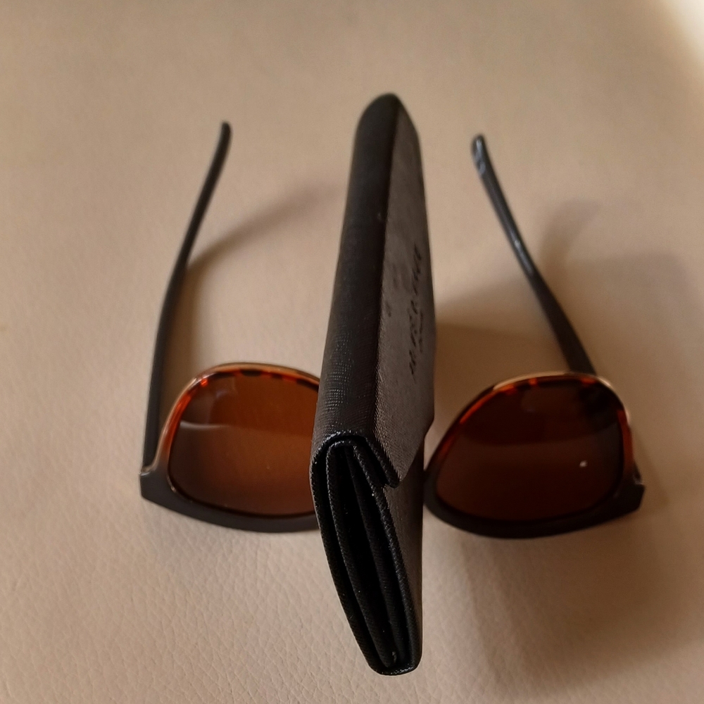 Prive Revaux Sunglasses - Picture 2 of 5